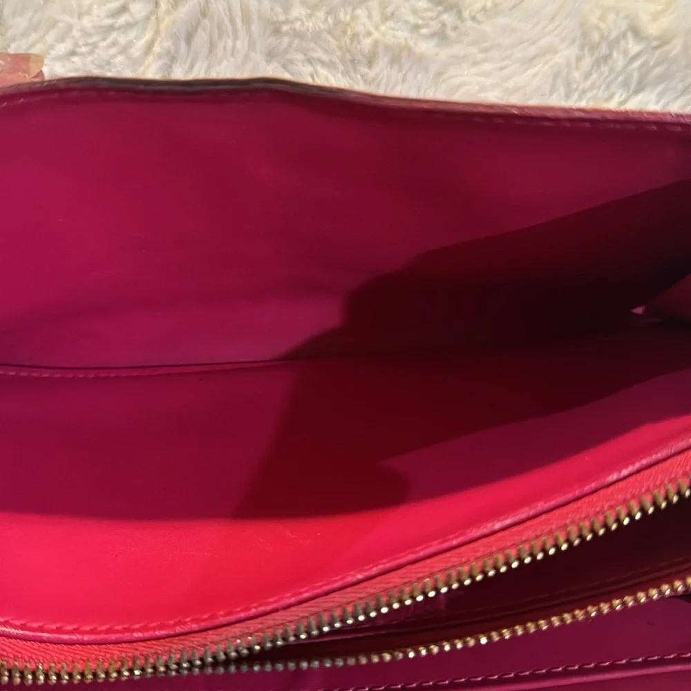 Vintage Louis Vuitton Fire Truck Red Monogram Vernis Long Sarah Wallet - Picture 12 of 16